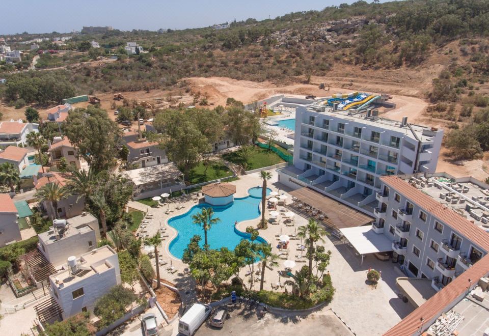 hotel overview picture
