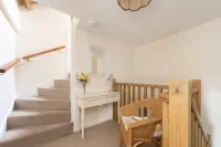 Large, cosy Self Catering Cottage Set In Beautiful Countryside. Pet friendly