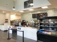 Golf Course Views and Screened Porch - Stunning Island Oasis