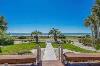 Ocean View and Beach Access - Charming Coastal Haven