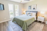 Luxurious Pool Oasis and Chic Sunroom Office - Spacious Retreat