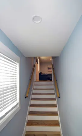 Lake Access 4 Bed 3 Bath HOT TUB Отели рядом с достопримечательностью «Tsongas Center»