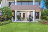 Gourmet Kitchen and Ocean Views - Stunning Island Retreat