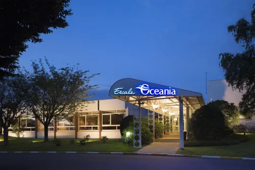 Escale Oceania Brest - Kolam Renang