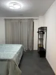 Moderne Ferienwohnung, Platz für 6 Gäste - 2 Schlaf-/ Wohn-/badezimmer, Terrasse