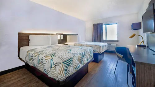 Motel 6 Milwaukee, WI - Glendale Hotels in Glendale