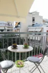Santa Barbara s Cute Apartment