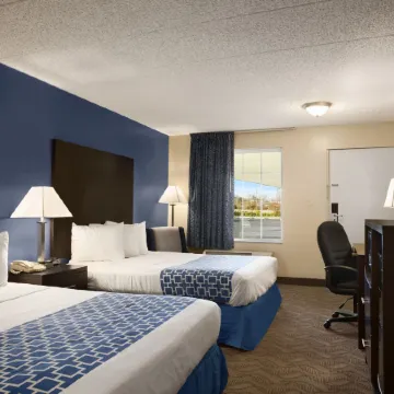 Days Inn & Suites by Wyndham Cherry Hill - Philadelphia