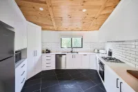 Beltana Farm Hotels in Fyshwick