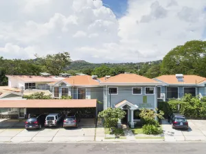 Hotel Villa Los Candiles