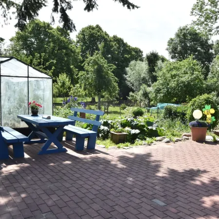 Einladende Ferienwohnung in Zweedorf Mit Grill