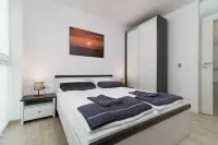 Apartamenty Lambert Ustronie Morskie Hotels in Sianozety