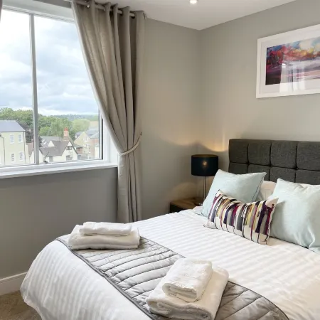 The Wren Beautiful Apartment Inc Parking