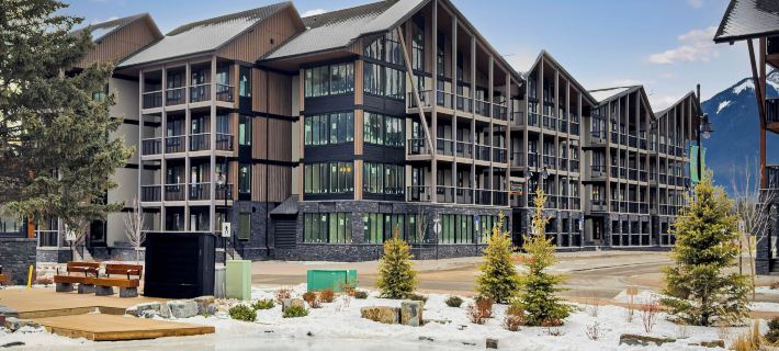 Spring Creek Vacations Hotels in Canmore
