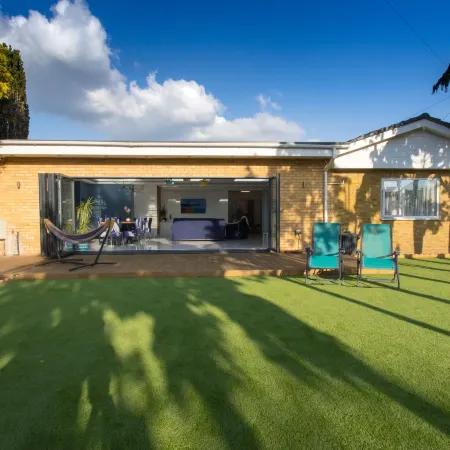 Legoland Heathrow Windsor Apartment Hotel