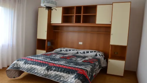 Spacious Seaside Flat in Caorle - 2 estrellas