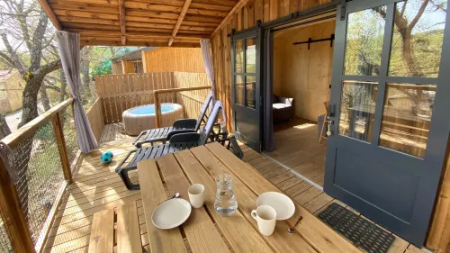 Camping Rives du Lac de Sainte Croix - Campgrounds