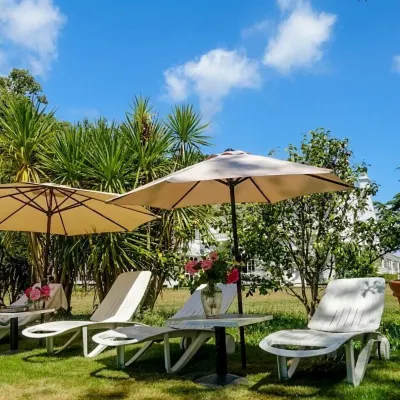 Cedar House Boutique B&B โรงแรมใกล้หาด Mudeford Beach