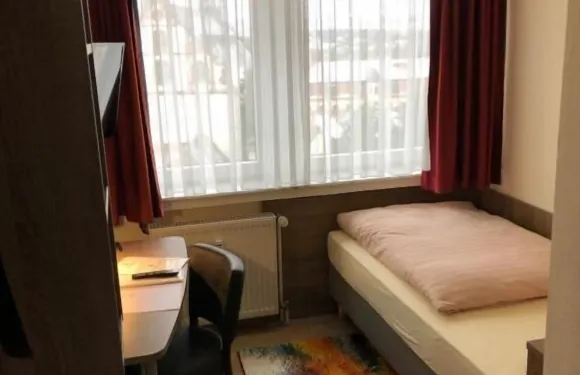 曼德法赫特皮特徹斯酒店