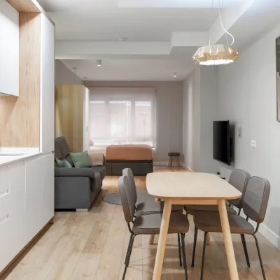 limehome Bilbao Tristan de Leguizamon Отели рядом с достопримечательностью «Мост Сальве»