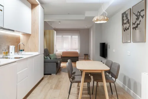 limehome Bilbao Tristan de Leguizamon - Condos