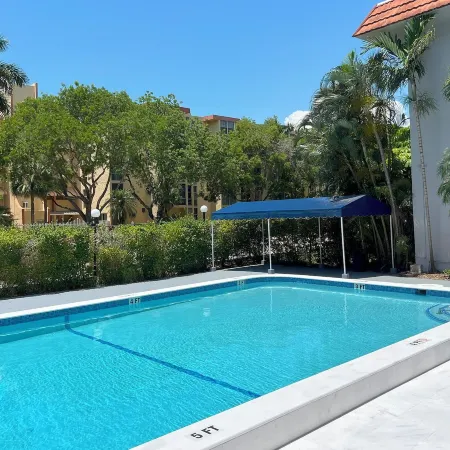 Sunny Isles Apartments by MiaRentals