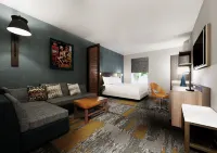 Hyatt House Downtown Tampa Hotels near Walmart Supercenter