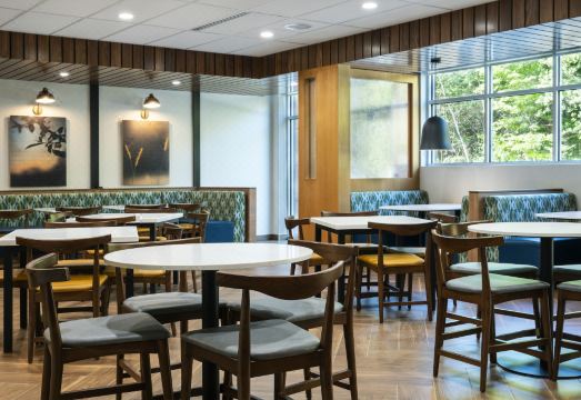 나이츠 인 노스 베이