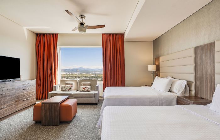 Fiesta Inn Suites Aeropuerto del Bajío