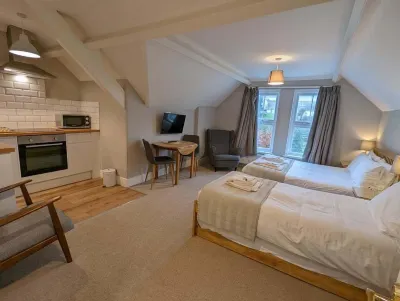 Braemar Hotels near St Mawes Castle