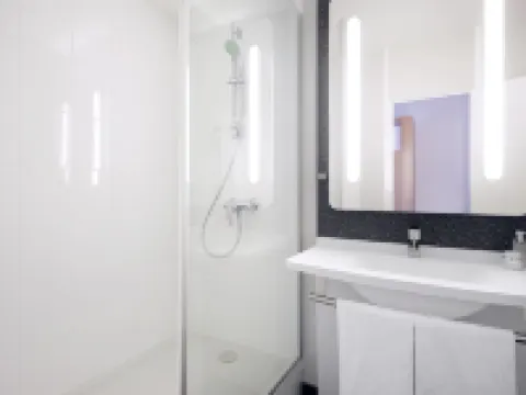 イビス アヌシー サントル ヴィエーユ ヴィル アヌシーのホテル