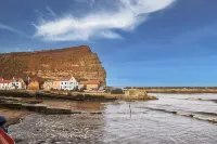 Host & Stay - Sea Haven