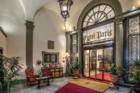 Hotel Paris - Hot Tub