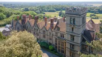 Nutfield Priory Hotel & Spa Hotel a Redhill