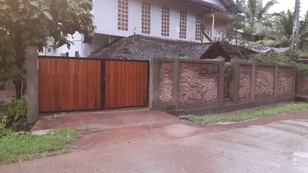 Rooms One Five Four Отели рядом с Аэропорт Бандаранаике