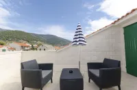 朋友公寓客房酒店