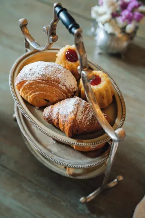 Mr & MRS Smith Seven Rooms Villadorata