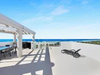 Atlantis Marcoola Hotels in Marcoola