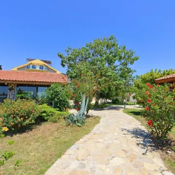 Adaburnu Gölmar Hotel