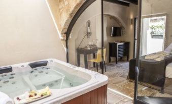 Allegory Boutique Hotel