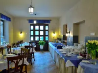 Nobilton Hotel Hoteles cerca de Galería Artemis