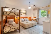 Kontaratos Studios & Apartments - Mountain View