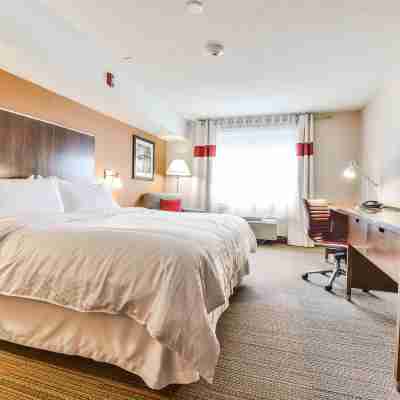 Four Points by Sheraton Barrie Rooms