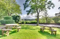 Lowbyer Manor Country House Hotel a Alston