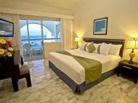 Aquamarina Beach Hotel Cancun Hotels near Float Fun Cancún