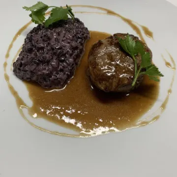 Le Regina Hôtel et Restaurant Canet-Plage Отели в г. Кане-ан-Русийон