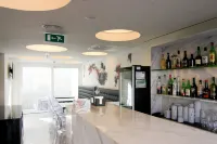 Faro Boutique Hotel - bar