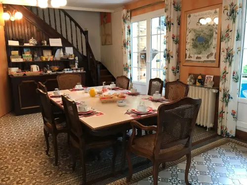 Les Wyllos - Bed and Breakfasts