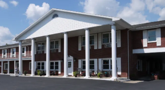 Bicentennial Inn Hôtels à : 