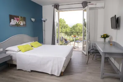 Le Neoulous Hotels in Amélie-les-Bains-Palalda